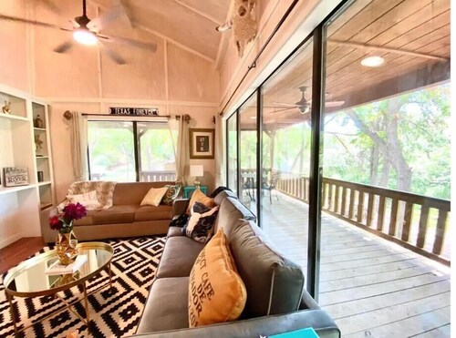 Amazing River House on private 20 acres!