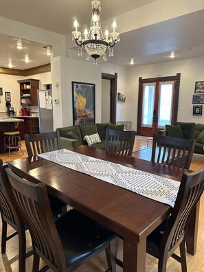 Dining - Charming 19th Century Victorian 4 Bedroom in downtown Webb City! (Webb City)