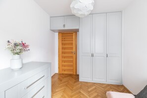 2 bedrooms, iron/ironing board, free WiFi - Powiśle Tamka 3 (Warsaw)