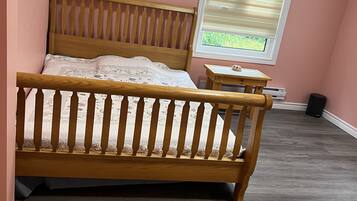 3 Schlafzimmer, Zimmersafe, Bügeleisen/Bügelbrett, WLAN