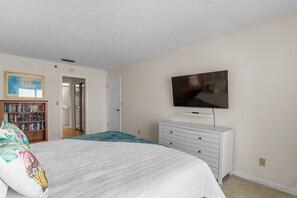 Luokittelematon kuva, 5 kautta 33, painike