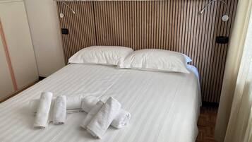 3 camere, ferro/asse da stiro, Wi-Fi gratuito, lenzuola