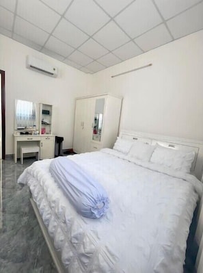 2 bedrooms, WiFi, bed sheets