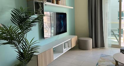 Metro 1 km - Nice Peaceful Central Location