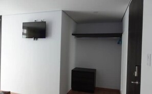 Interni