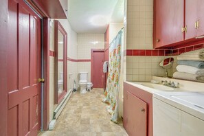 Bathroom - Altmar Vacation Rental ~ 4 Mi to Salmon River! (Altmar)