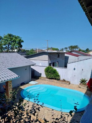 Pool - Casa com Piscina e Amplo Espaço com Churrasqueira (Harmonia Canoas)