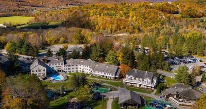 Family Lodge at Jiminy Peak - Pools & Adventure