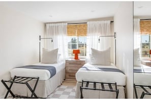 5 quartos, ferros/tábuas de passar roupa, Wi-Fi de cortesia