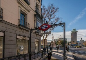 Point of interest - Descubre la esencia del lujo y la comodidad en este espectacular apartamento. (Madrid)
