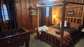 3 soverom, strykejern/-brett, reiseseng for barn og wi-fi