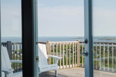 “Belle Vue” Cottage - Upper Island Cove