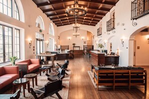 Lobby - Hotel San Buena (Ventura)