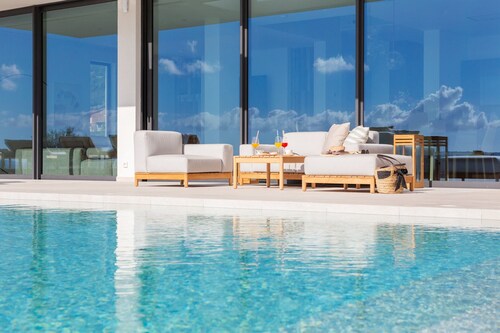 Luxusvilla Bay of Split mit Pool