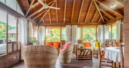 Hermosa casa en Mariquita con Piscina!