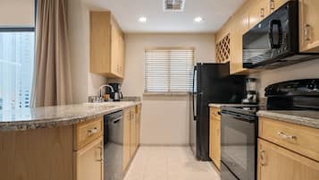 Microwave, oven, stovetop, dishwasher