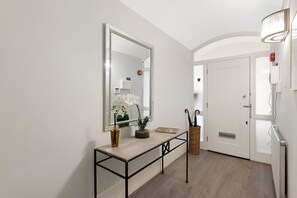 Interior - Beautiful Royal Borough Apartment (South Kensington)