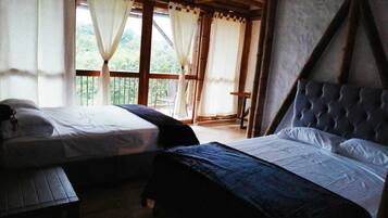 Laptop workspace, free WiFi, bed sheets