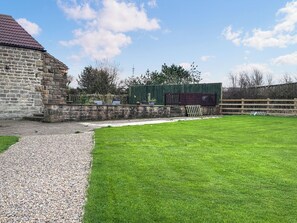 Property grounds - 1 bedroom accommodation in Ravenscar, near Whitby (Ravenscar, near Whitby)