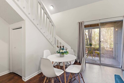 Kingsland Hideaway - Pet Friendly