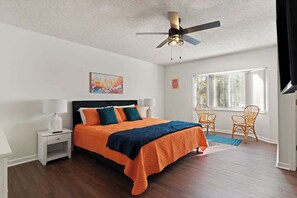 2 makuuhuonetta, silitysrauta/-lauta, ilmainen Wi-Fi, vuodevaatteet