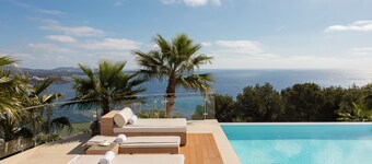 Villa de Lujo con Vistas al mar en Santa Eulalia