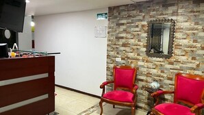 تفاصيل الفندق من الداخل
