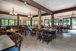 Breakfast buffet - Grey Bonnet Inn (Killington)