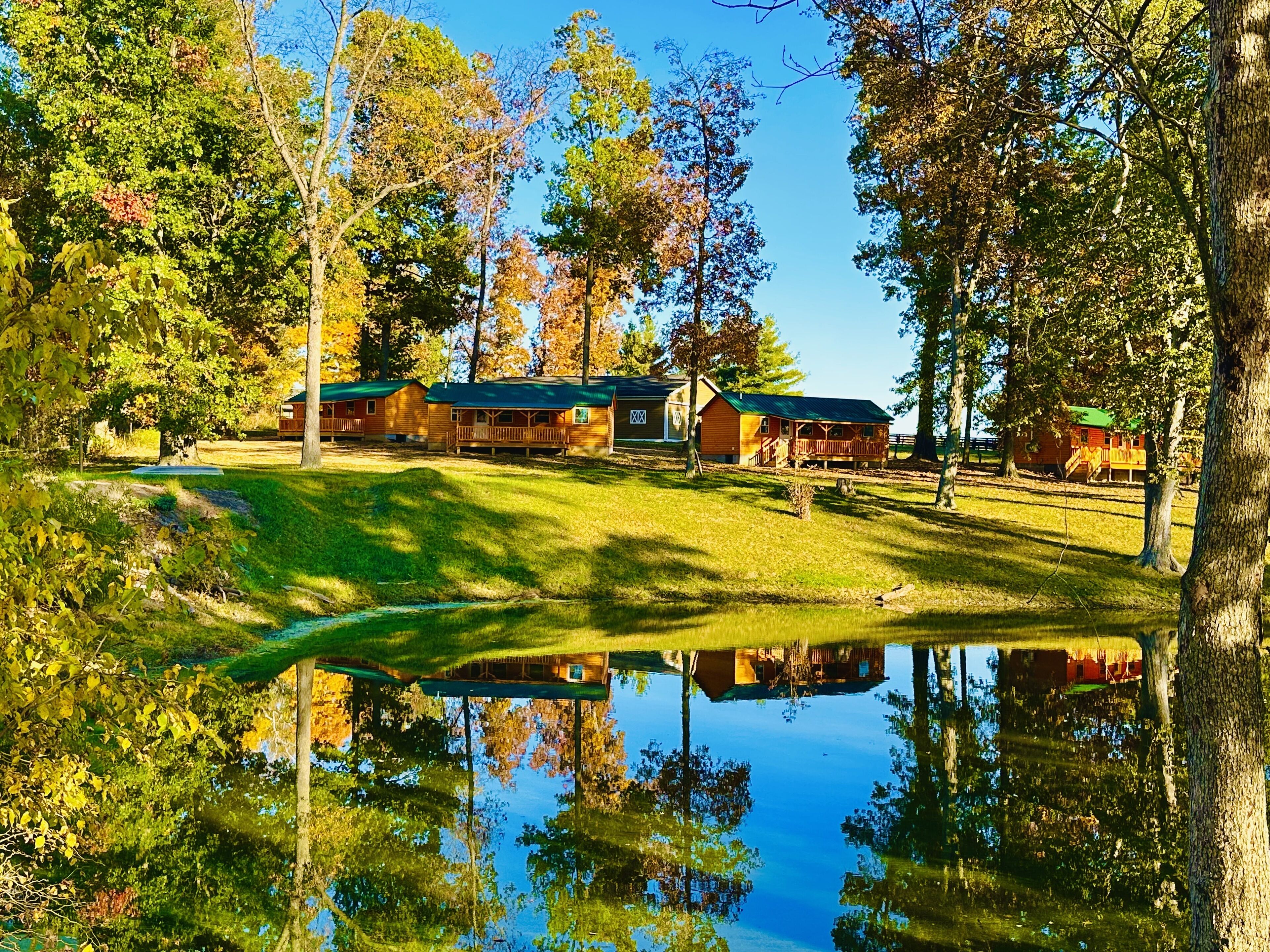 Lakeside 2Bedroom Cabin on a Thoroughbred Racehorse Farm in Louisville Kentucky.