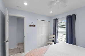 3 bedrooms, iron/ironing board, travel crib, WiFi