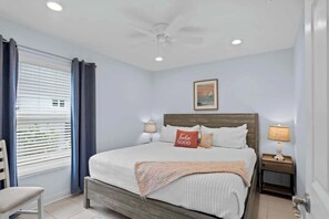 3 室のベッドルーム、アイロン / アイロン台、旅行用ベビーベッド、WiFi