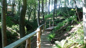 Enceinte de lâhĂ©bergement