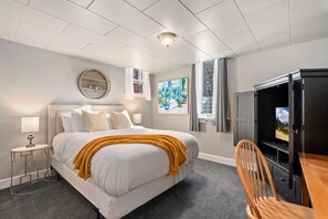 2 habitaciones, decoración personalizada y muebles diferentes 