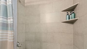 Apartment, Multiple Beds, Kitchen (516 W Mountain Ave - Lower) | Bathroom | Combined shower/bathtub, designer toiletries, towels, toilet paper