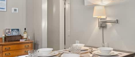 Lägenhet - flera sängar - kök (516 W Mountain Ave - Lower) | Restauranger