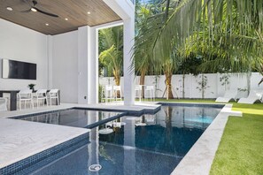 Outdoor pool, a heated pool