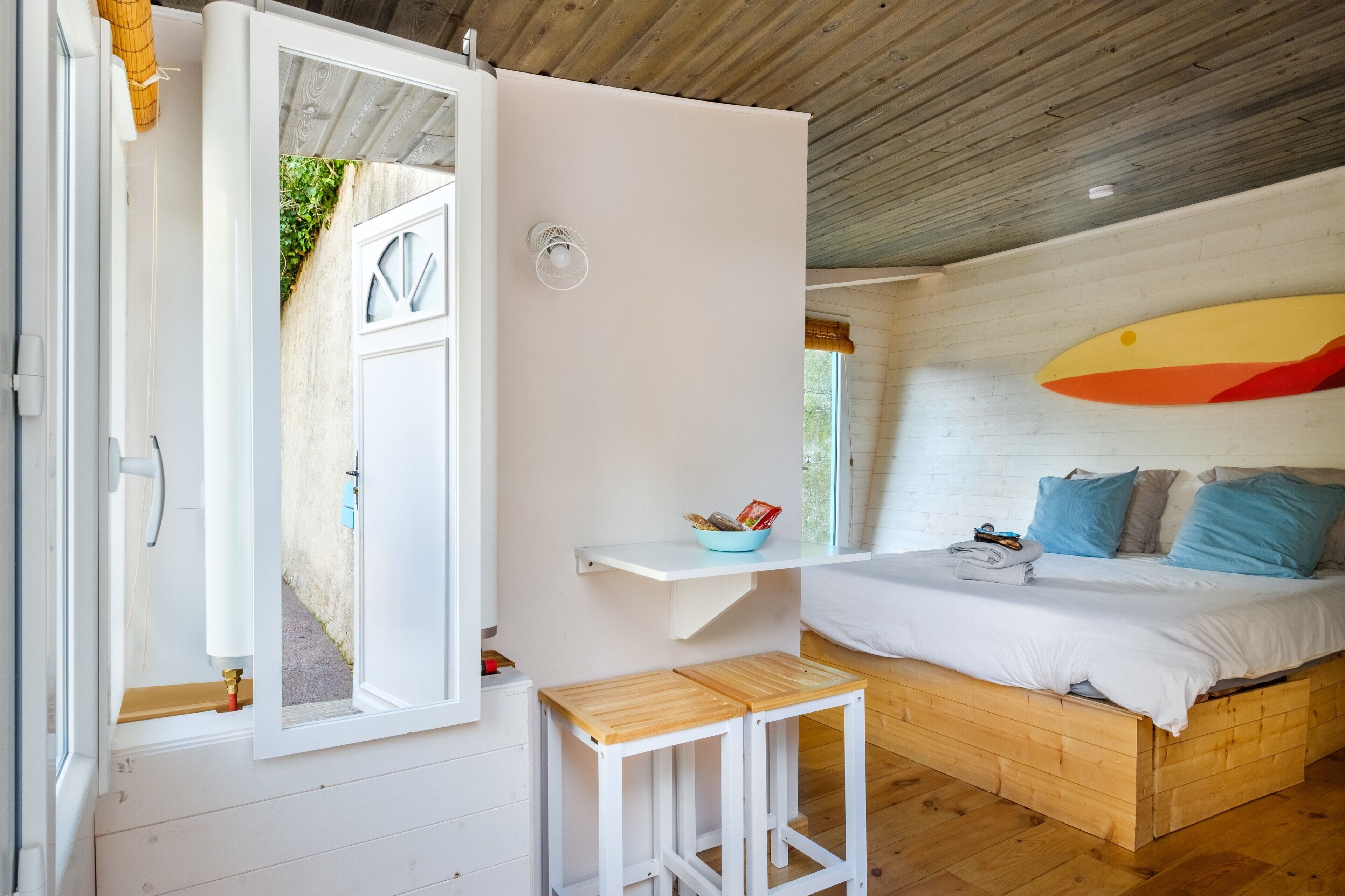 Wi-Fi gratuit, draps fournis