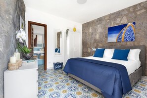 2 slaapkamers, een strijkplank/strijkijzer, wifi, beddengoed