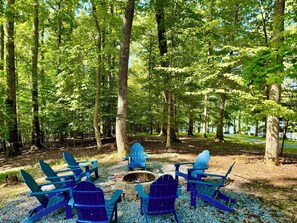 Property grounds - Screne Cabin, Dock, Beach, HotTub, FirePit, Kayak (Goodview)