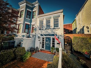 Exterior - Capitol Hill Carriage House (Washington)
