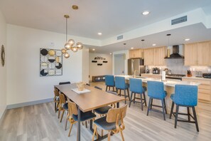 Dining - Winter Park Condo w/ Hot Tub, Balcony & Shuttle! (Winter Park)