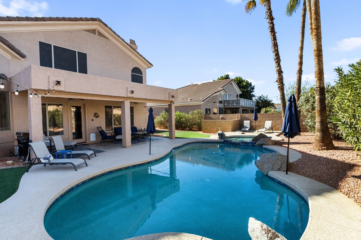 North Scottsdale: Close to Barrett Jackson and TPC Golf!