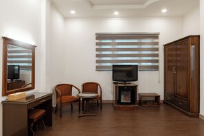 Executive Triple Room | View from room - Lantern hotel (Ho Chi Minh City)