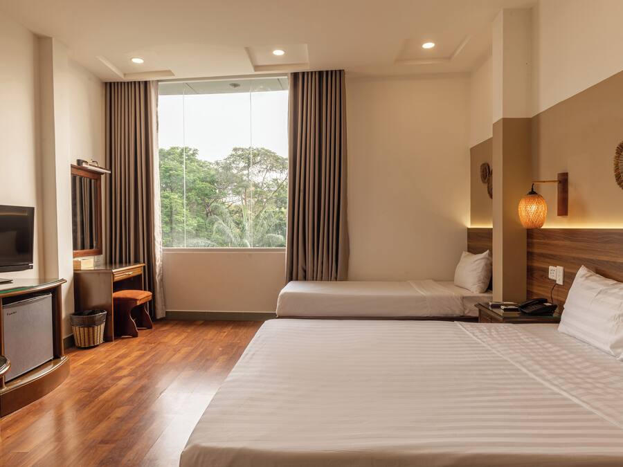 Deluxe Triple Room | View from room