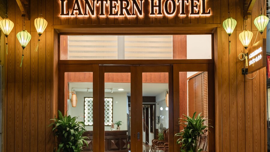 Lantern hotel