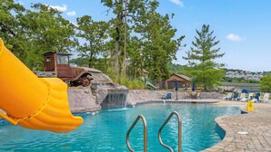Unclassified image, 5 of 109, button - Lakefront Gem w/ Gorgeous Views, Boat Slip, Air Hockey & Close to Silver Dollar City (Branson)