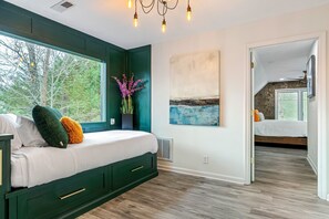 5 Schlafzimmer, Bügeleisen/Bügelbrett, Internetzugang, Bettwäsche