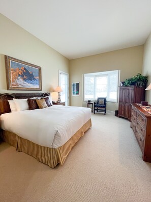 2 slaapkamers, een strijkplank/strijkijzer, gratis wifi, beddengoed