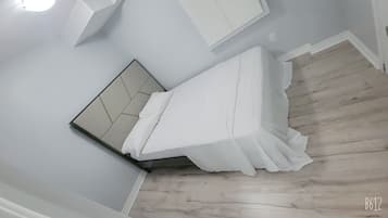 1 quarto, ferros/tábuas de passar roupa, Wi-Fi, roupa de cama