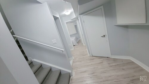 Beautiful and unique apartment. Quick Access to Greater Toronto Area GTA.